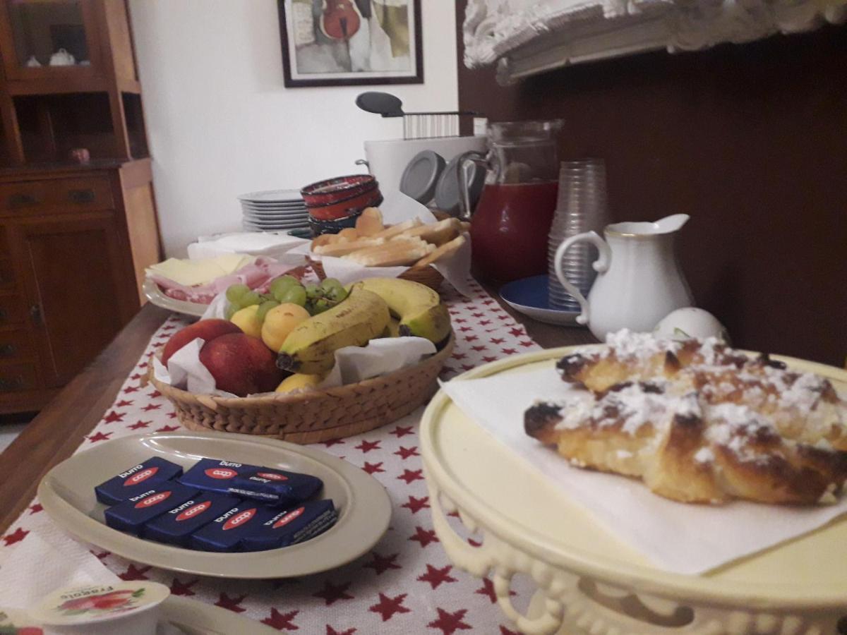 ピサ Audrey & Me Bed & Breakfast エクステリア 写真