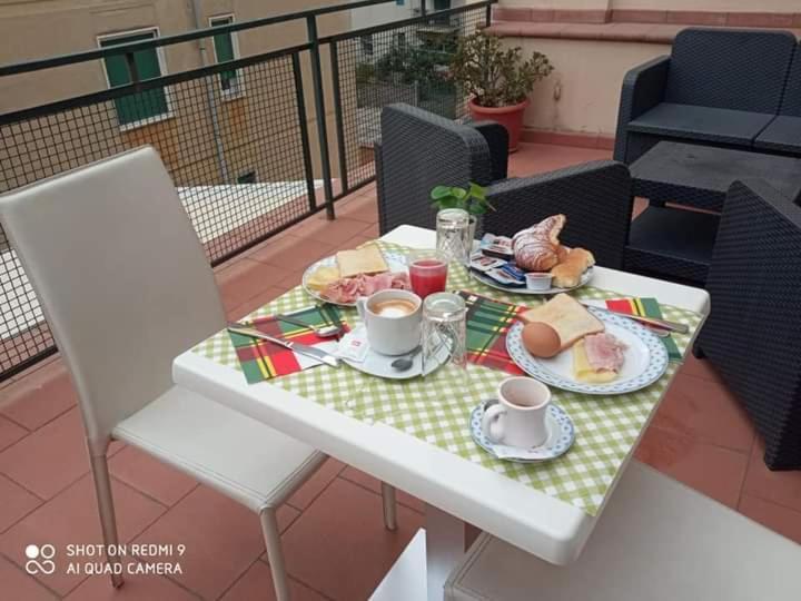 ピサ Audrey & Me Bed & Breakfast エクステリア 写真